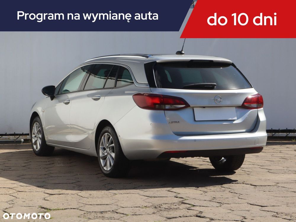 Opel Astra - 6