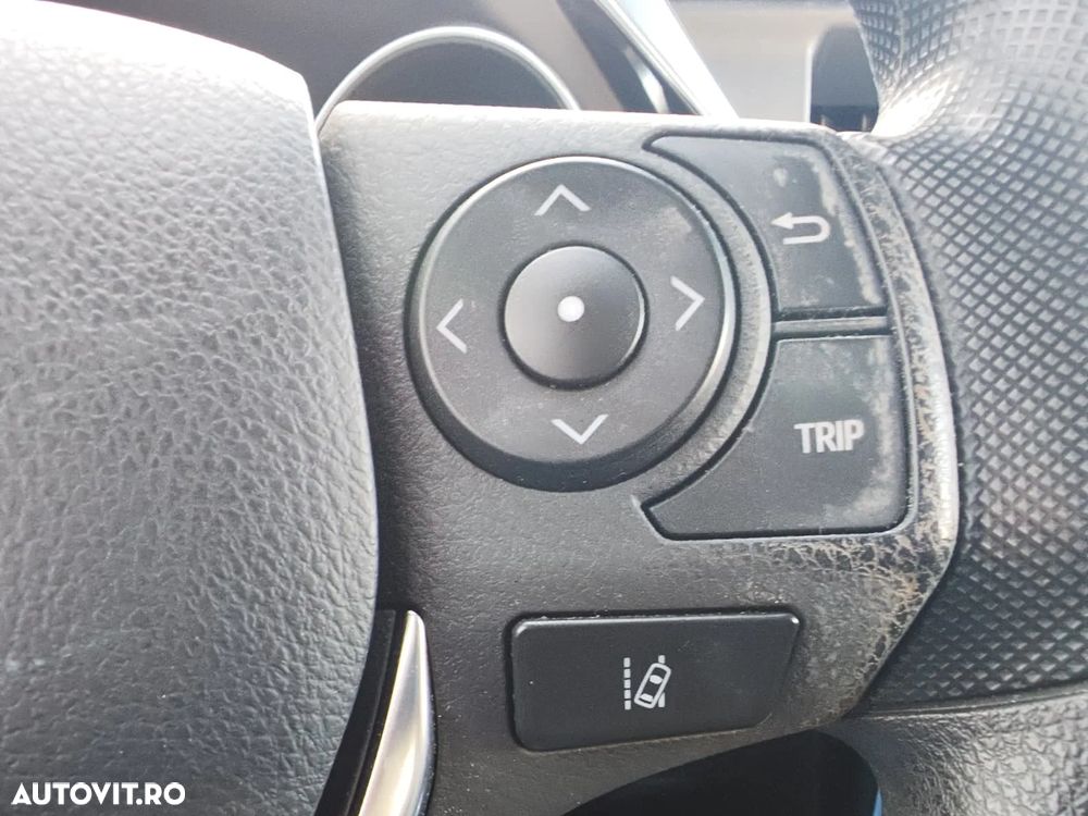 Toyota Auris 1.8 L VVT-i Hybrid Luna - 23