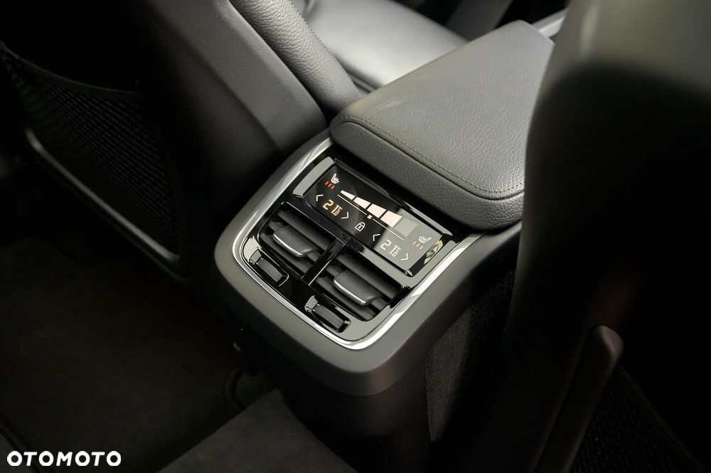 Volvo XC 60 - 27