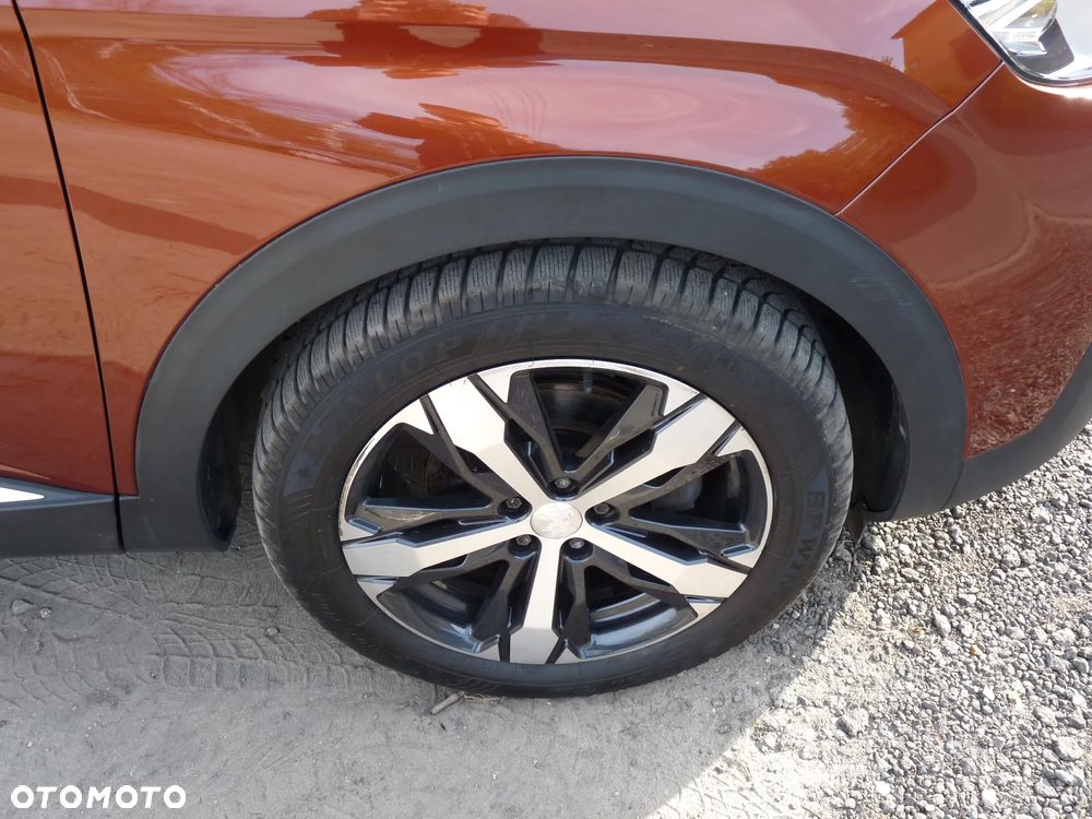 Peugeot 3008 1.6 THP Allure S&S EAT6 - 22
