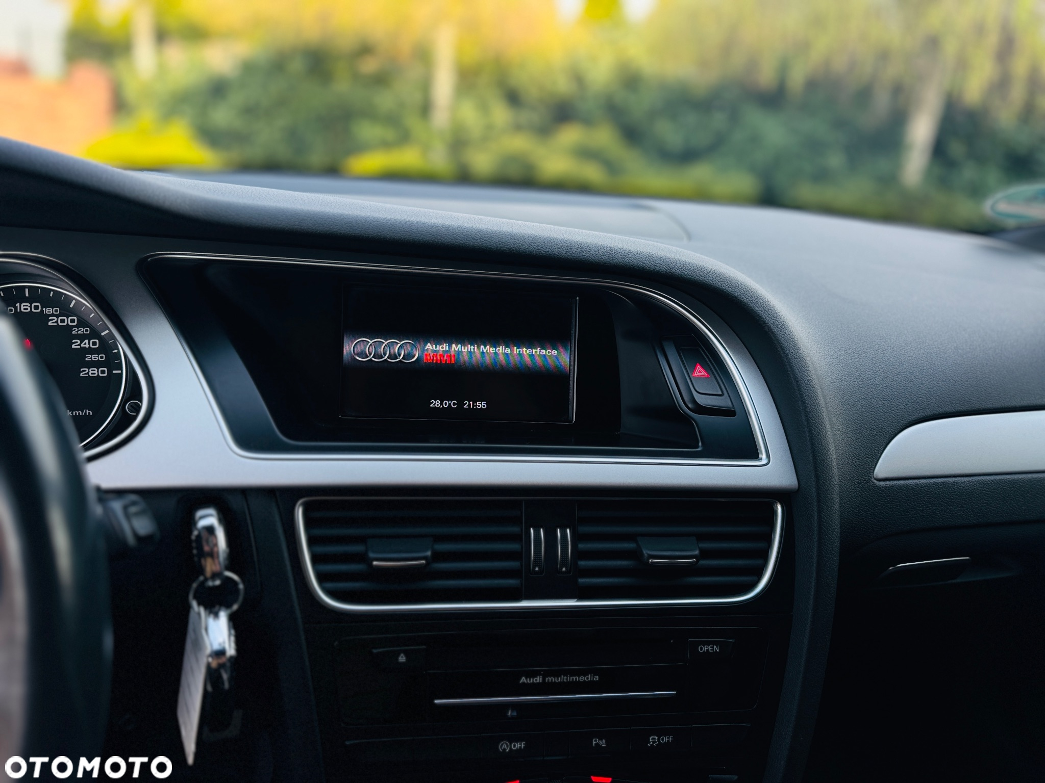 Audi A4 Avant 2.0 TDI DPF multitronic S line Sportpaket - 29