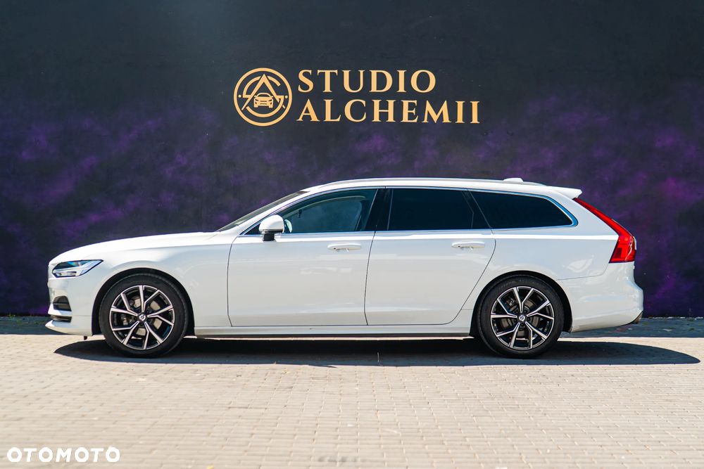 Volvo V90 D4 Momentum - 5