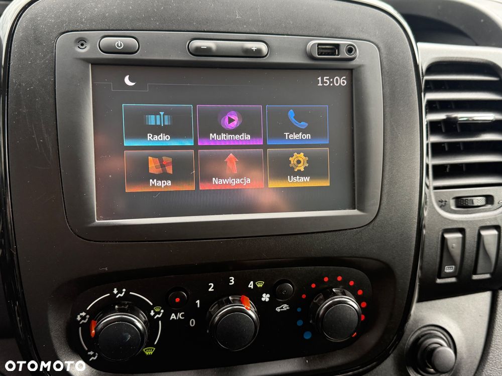 Opel Vivaro L2H1 2,9t Elegance Business - 29