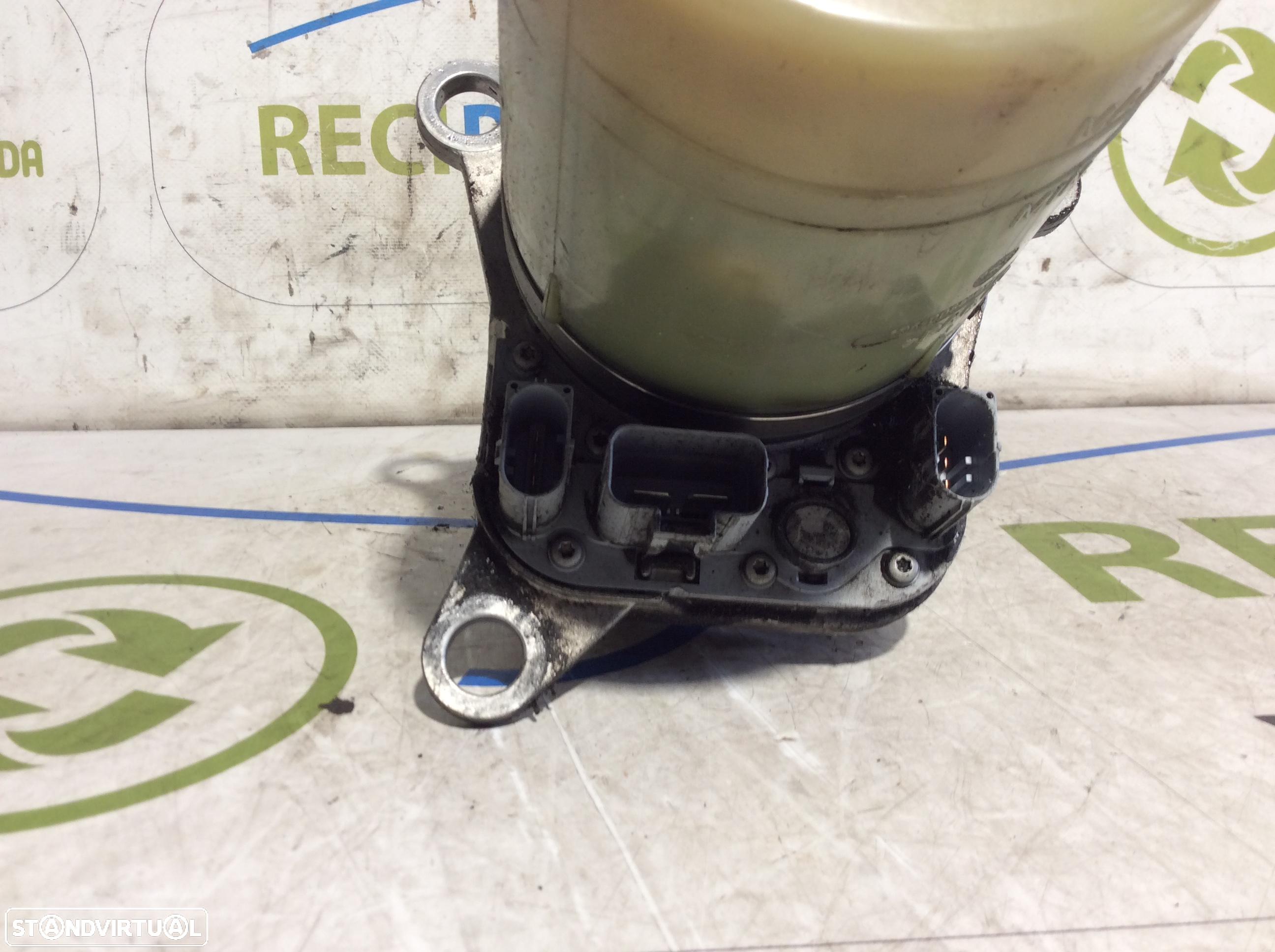 Bomba de direção assistida eletro-hidráulica Ford Focus Ref. 4M513K514AC - 3