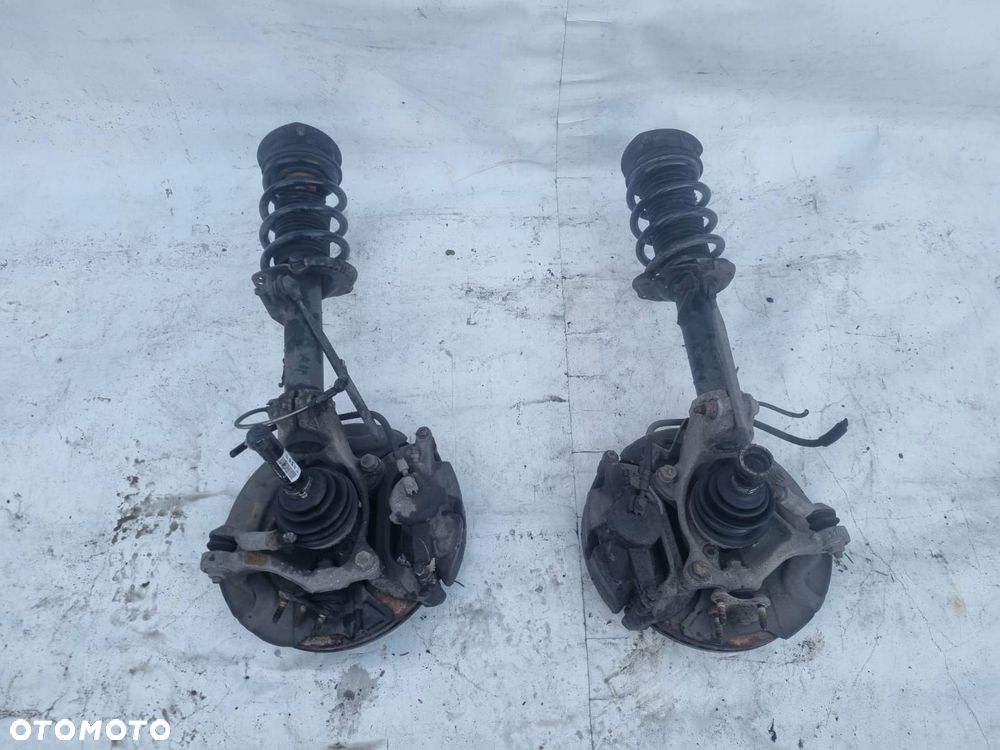 Audi A3 8V0 S3 zawieszenie przod przednie lewe MCperson zwrotnica - 2