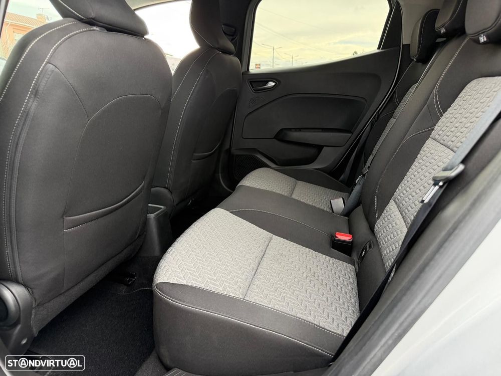 Renault Clio 1.0 TCe Evolution - 10