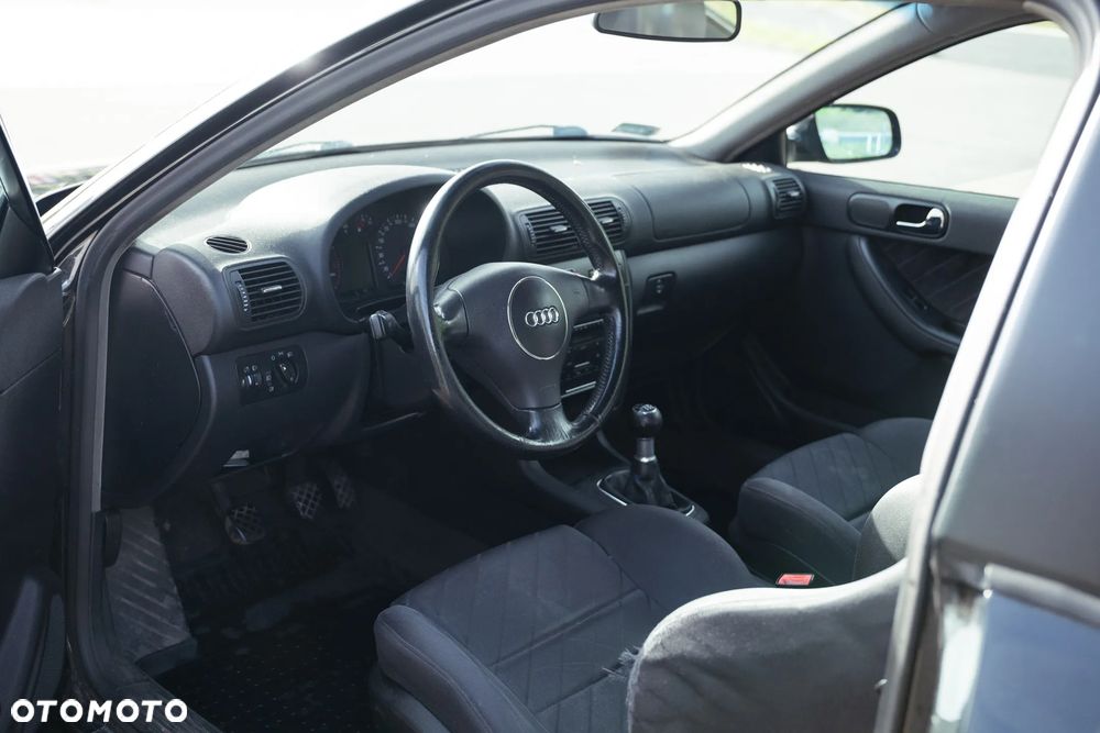 Audi A3 3-drzwiowe 1.9 TDI Ambition - 11