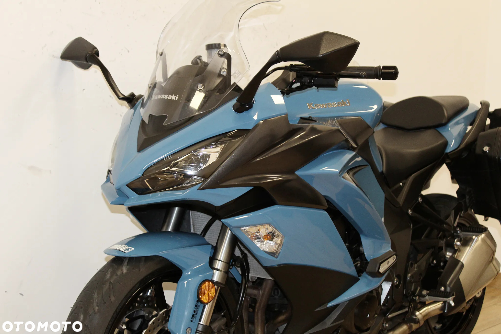 Kawasaki Ninja 1000 SX - 13
