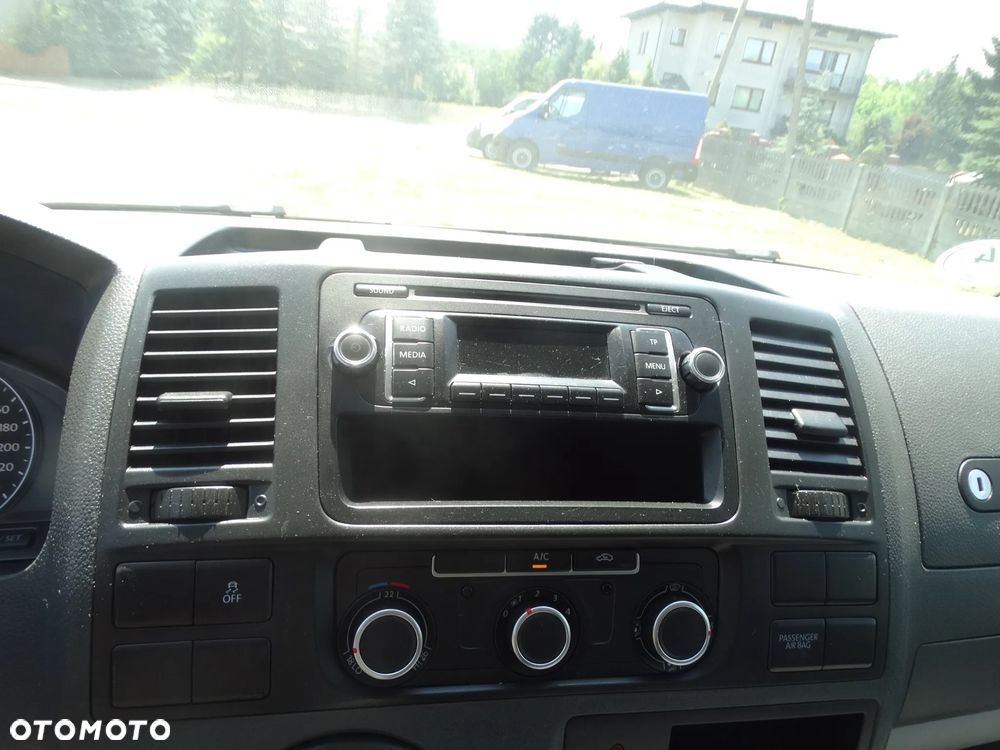 Volkswagen Transporter - 15