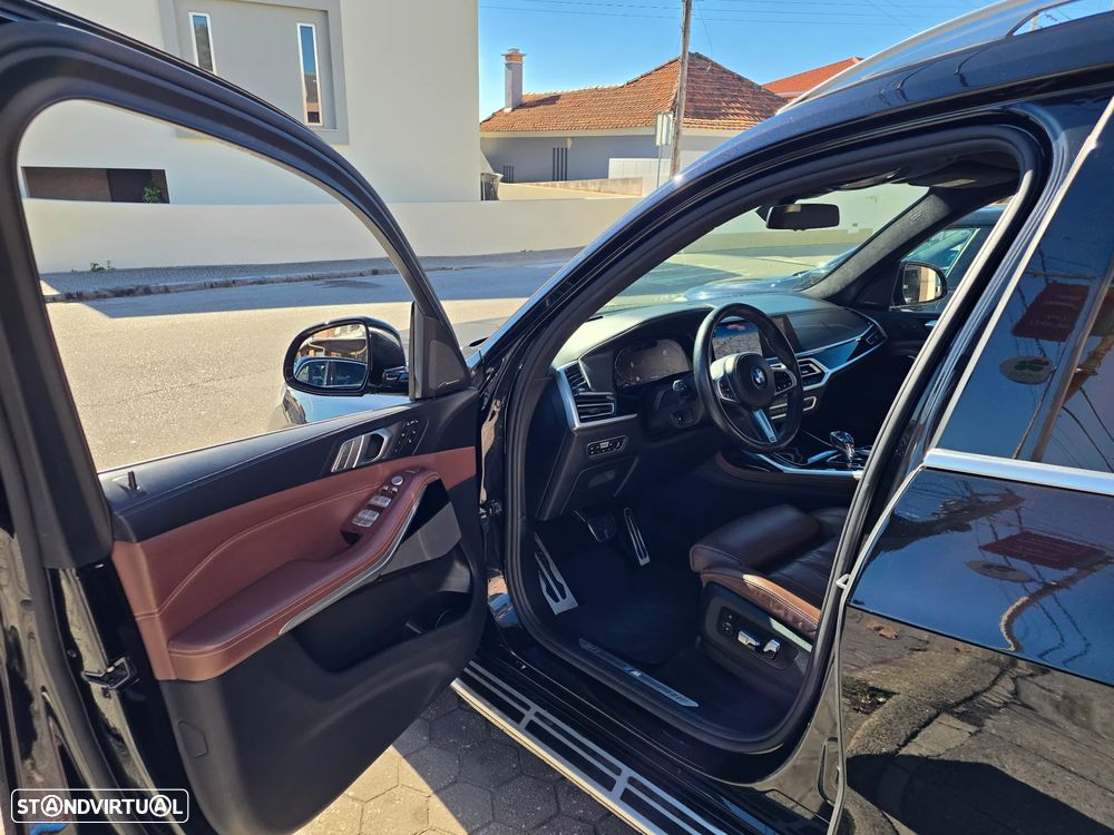 BMW X7 30 d xDrive Pack M - 11