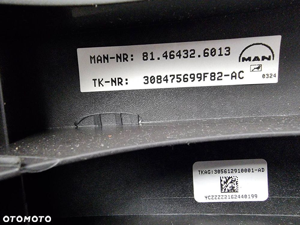 PODUSZKA AIRBAG MAN TGX 18.440 81.46432.60B - 6