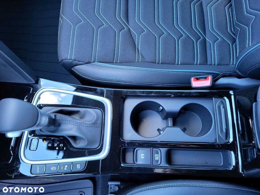 Kia XCeed 1.6 T-GDI Tribute DCT - 26