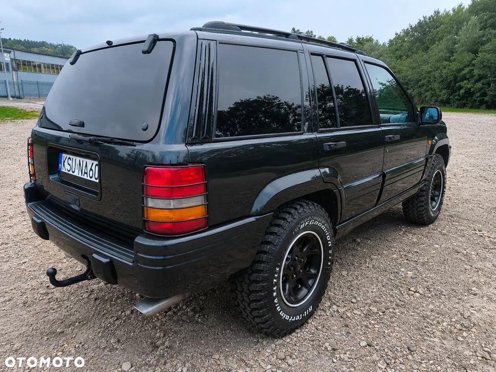 Jeep Grand Cherokee - 4