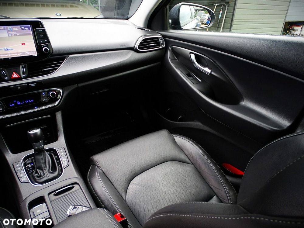 Hyundai i30 1.6 CRDI Premium DCT - 38