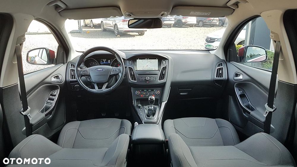 Ford Focus 1.5 EcoBlue Start-Stopp-System TITANIUM STYLE - 15