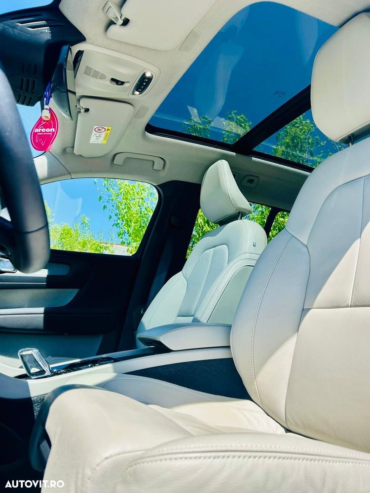 Volvo XC 40 - 3