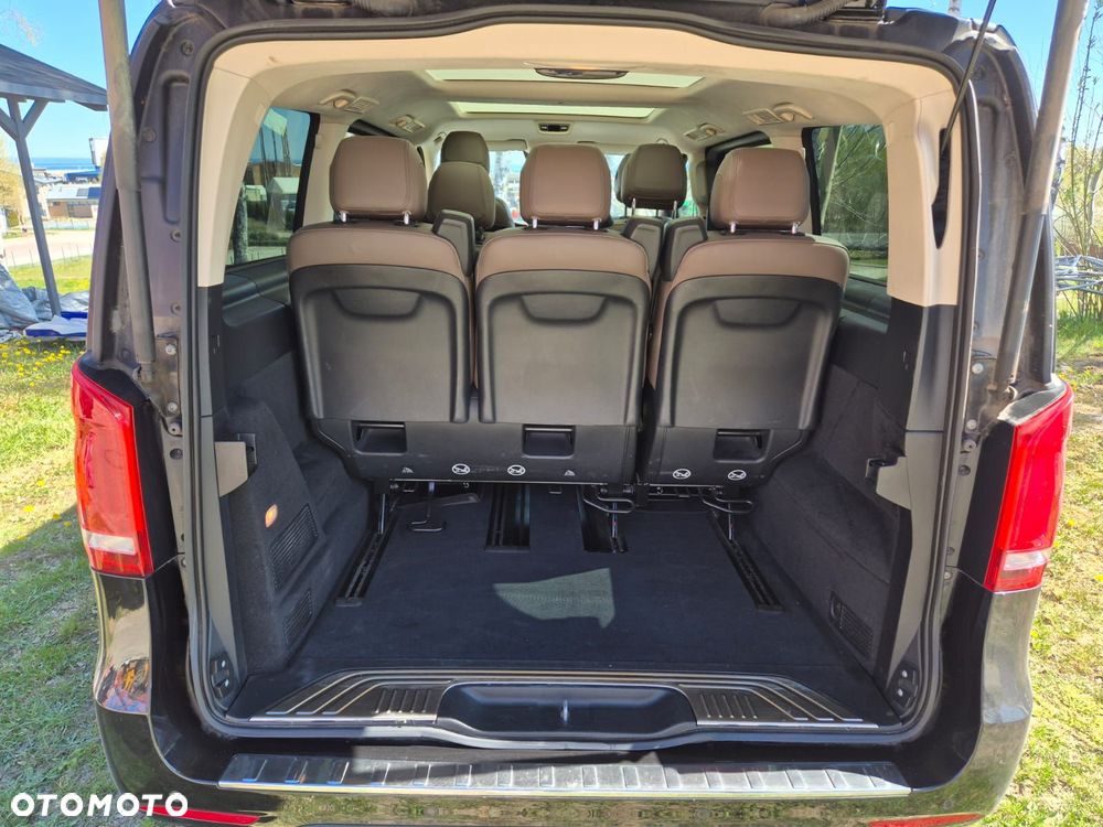 Mercedes-Benz Klasa V 300 d 4-Matic Avantgarde 9G-Tronic - 15