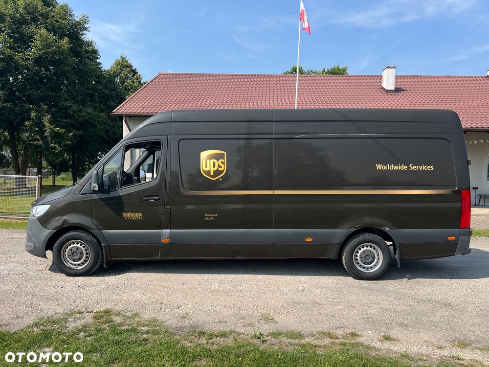 Mercedes-Benz SPRINTER 907 Maxi - 23