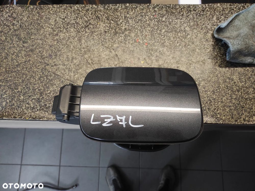 KLAPKA WLEWU PALIWA A4 B8 KOMBI SEDAN LZ7L SZARA 8K0809933C 8K0809999A WYSYŁKA !!! - 1
