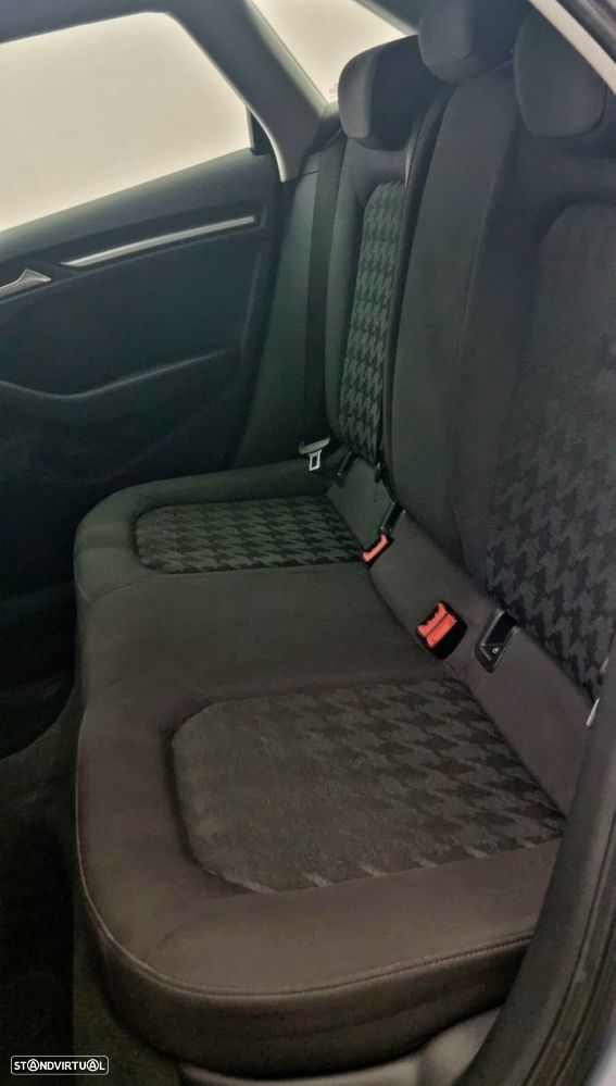 Audi A3 Sportback - 26