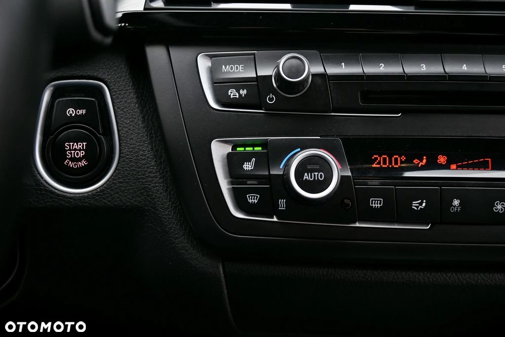 BMW 3GT 320d Sport-Aut Sport Line - 36