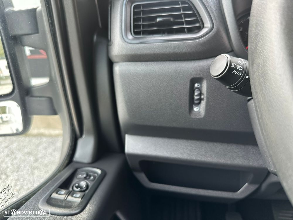 Renault Master III L3H3 2.3 dCi 135 FWD - 16