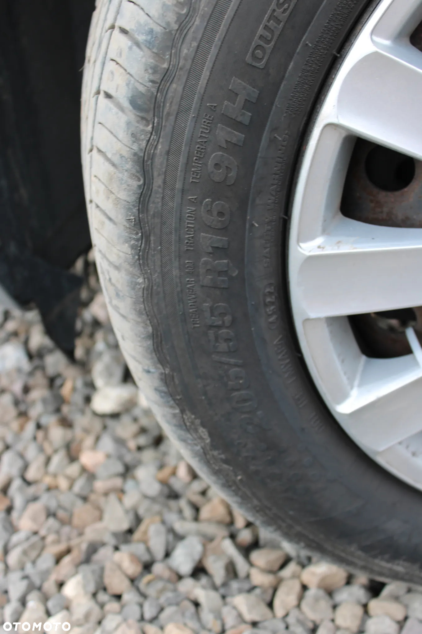 Ford Mondeo 2.0 FF Ghia - 14