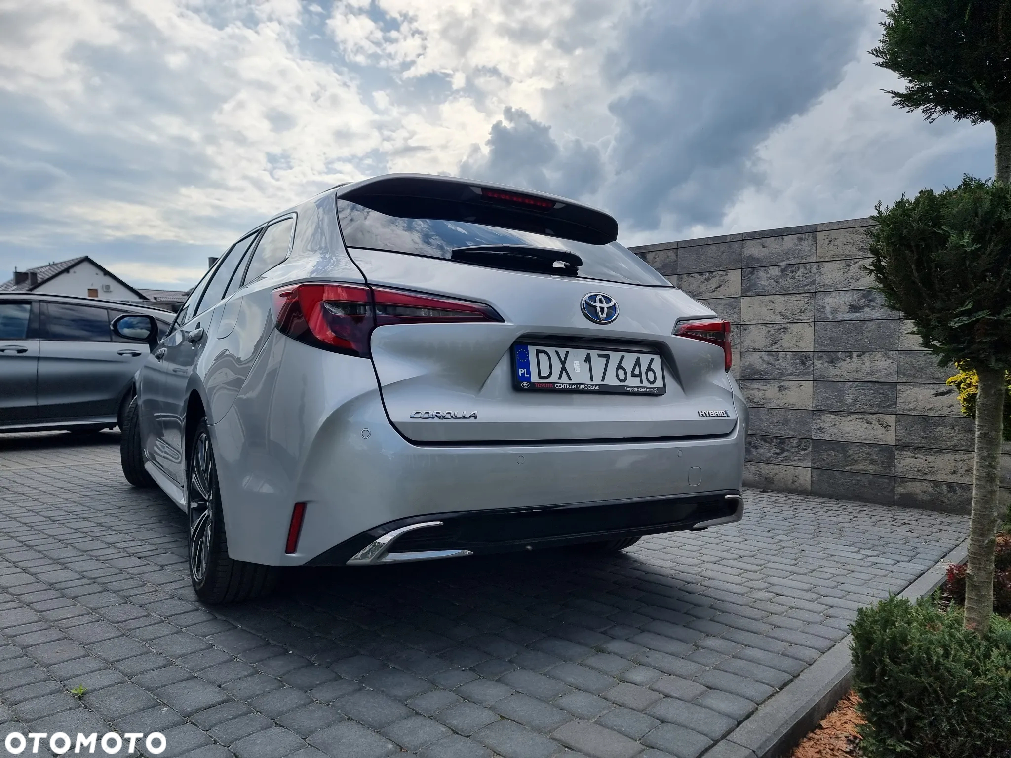Toyota Corolla 1.8 Hybrid Touring Sports Team Deutschland - 24