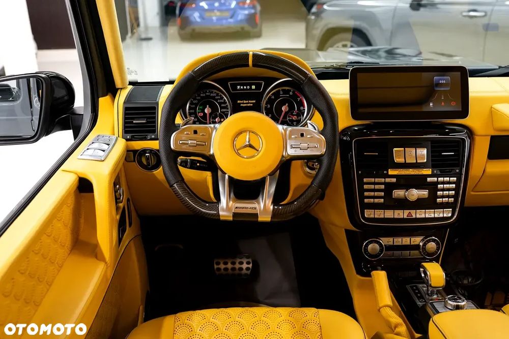 Mercedes-Benz Klasa G 63 AMG AMG SPEEDSHIFT 7G-TRONIC - 8