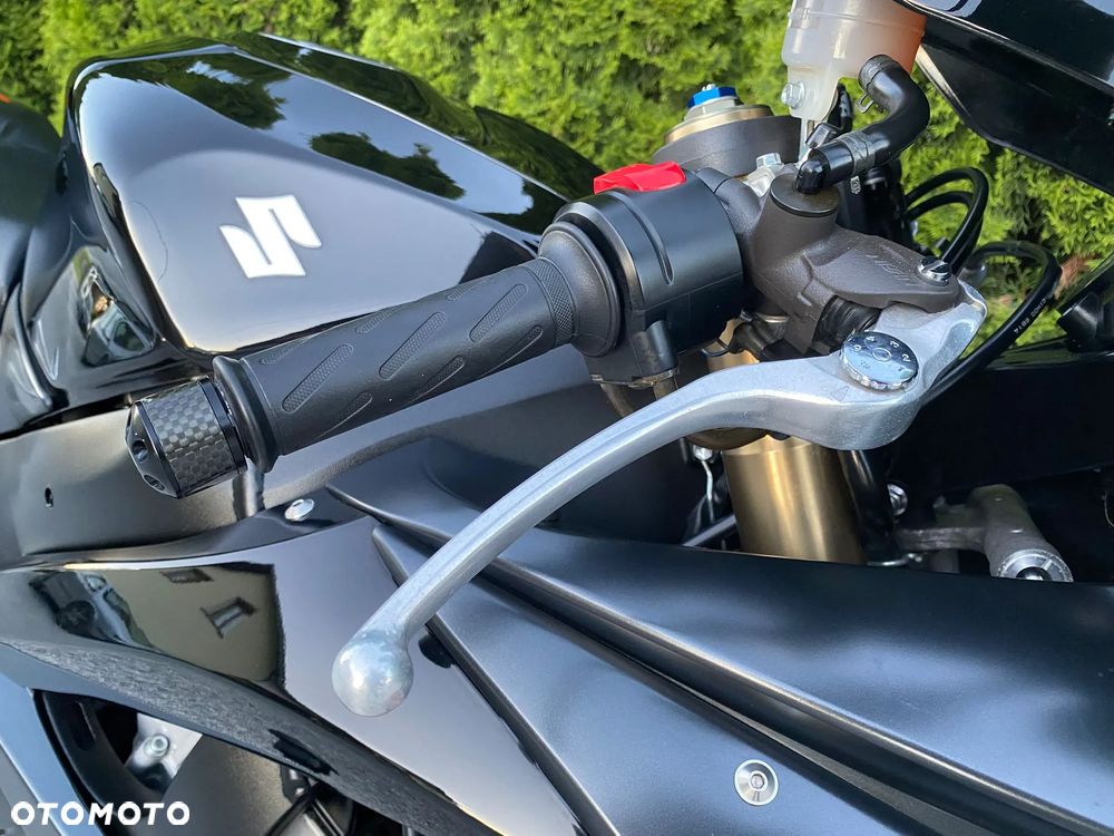 Suzuki GSX-R - 11