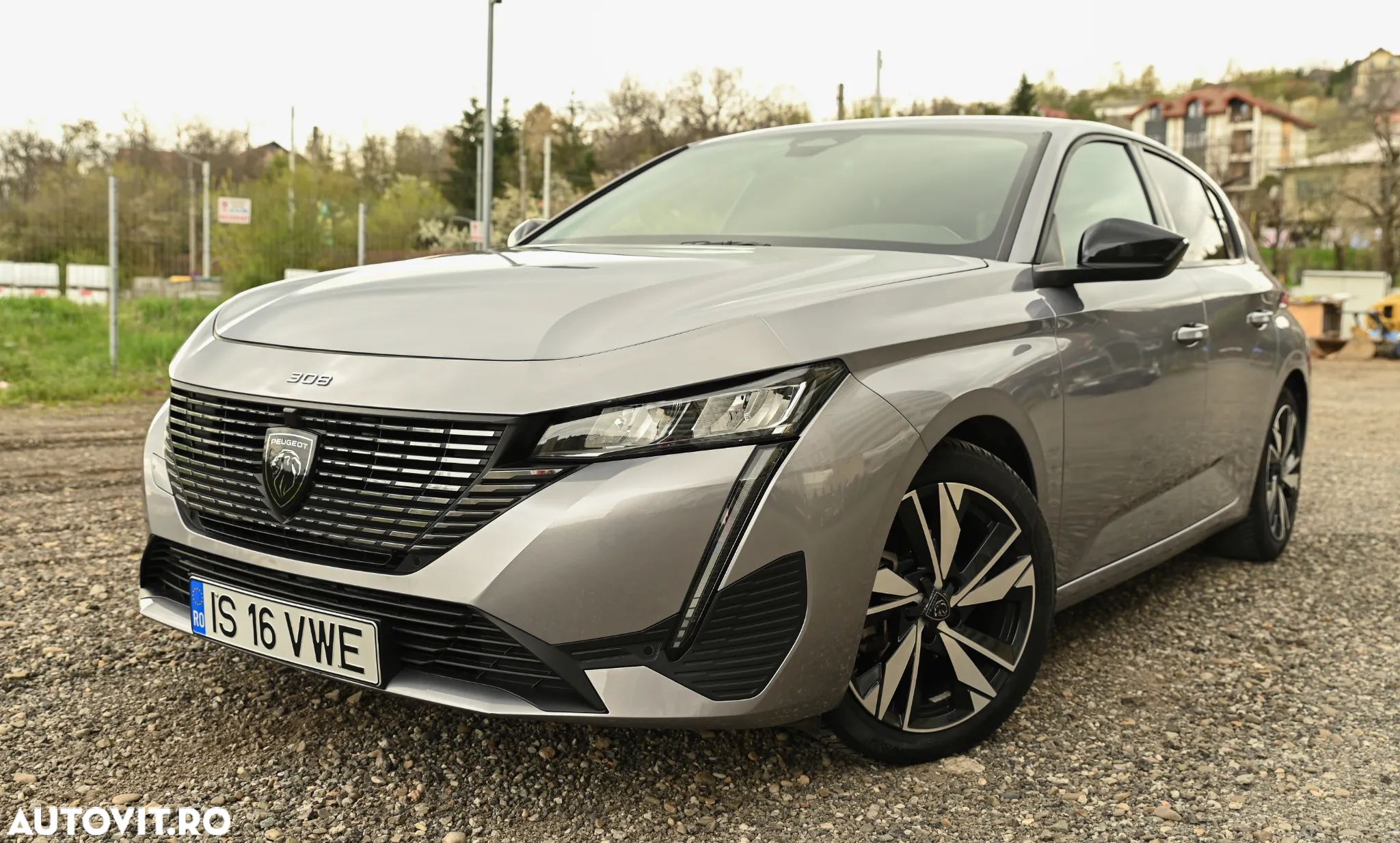Peugeot 308 1.2 L PureTech Turbo S&S EAT8 Allure Pack - 1