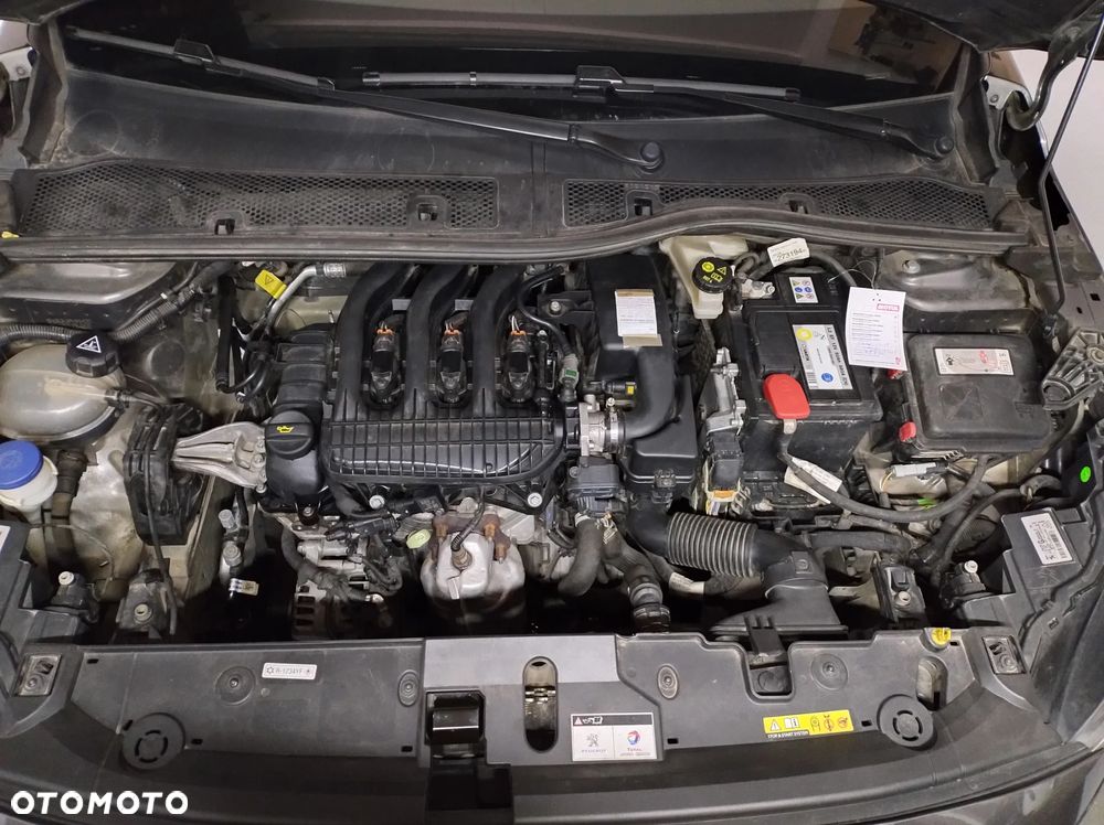 Peugeot 208 1.2 PureTech Active S&S - 29