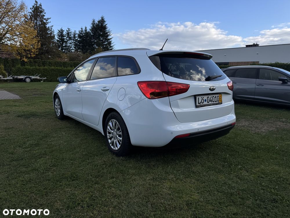 Kia Ceed 2015 photo 5