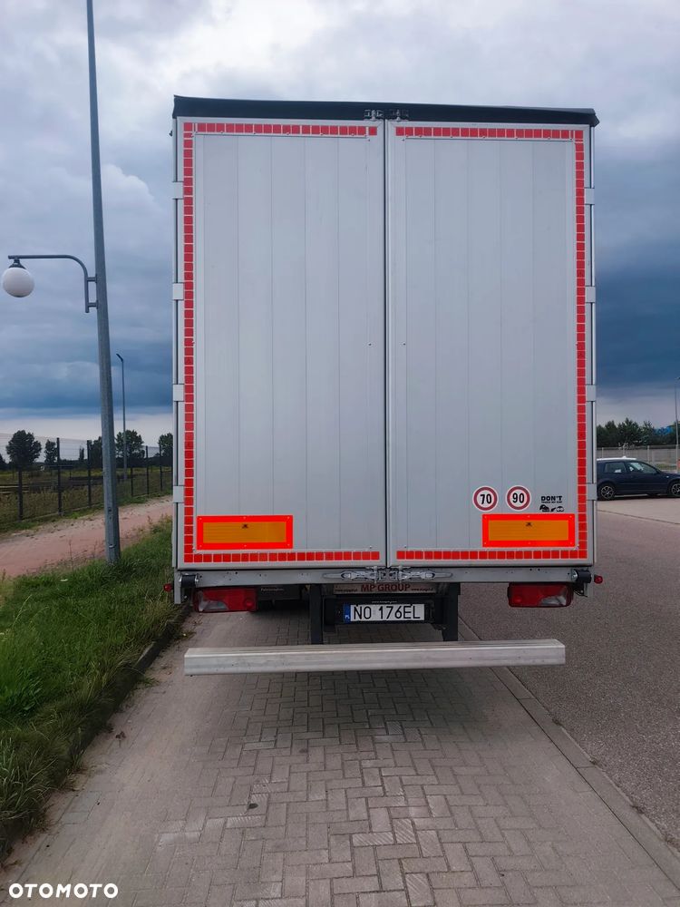 Iveco S-way - 4