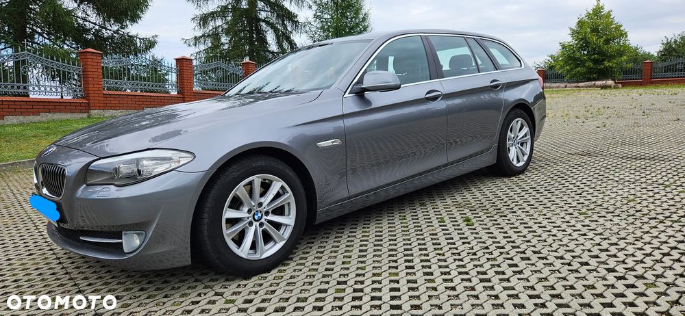BMW Seria 5 520d xDrive Luxury Line - 9