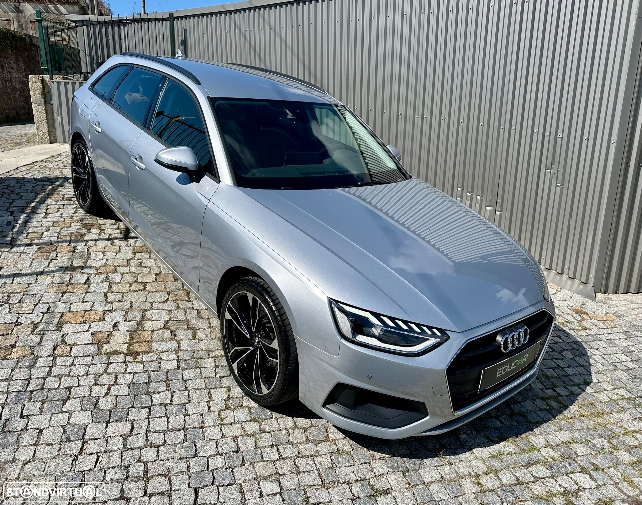 Audi A4 Avant 30 TDI Advanced S tronic - 2