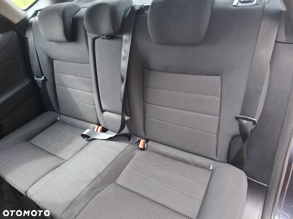 Ford Mondeo 1.8 TDCi Gold X - 8