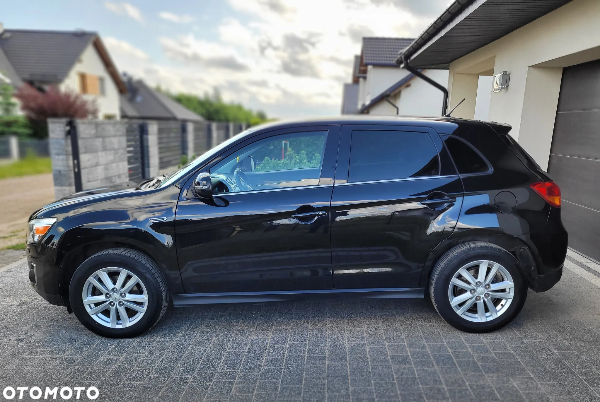 Mitsubishi ASX 1.8 DID Invite 4WD AS&G - 6