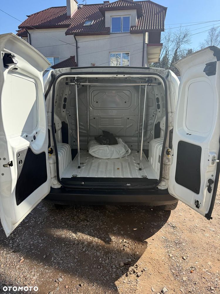 Fiat Fiorino 1.4 Active - 8