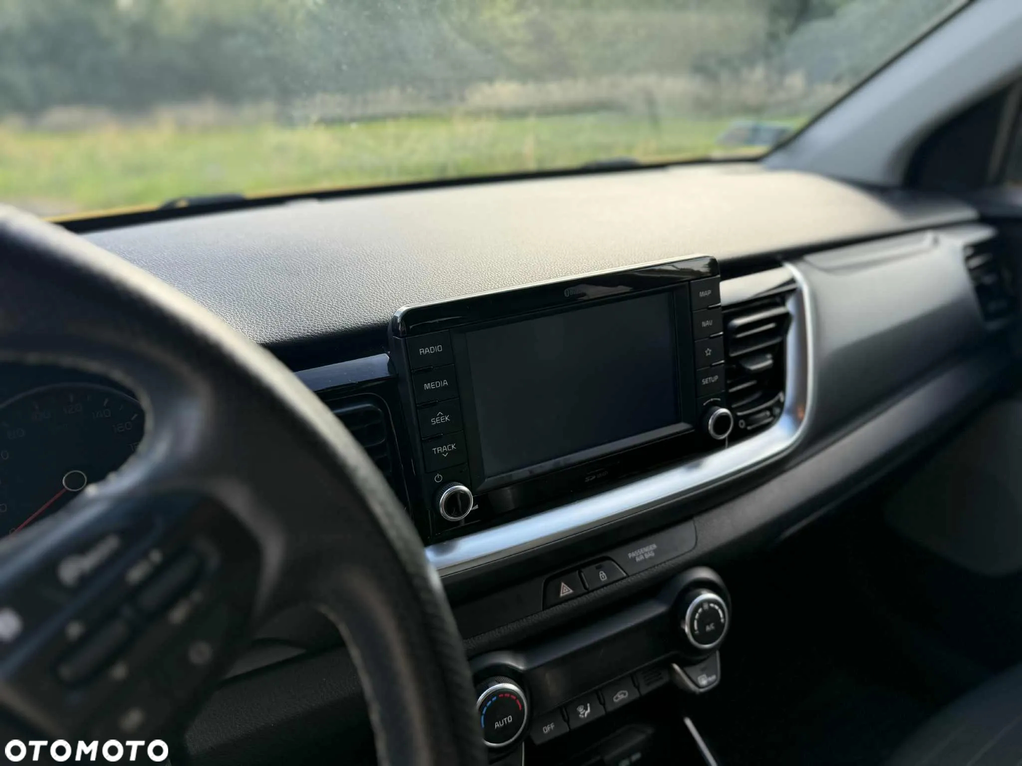 Kia Stonic 1.6 CRDi SCR L - 6