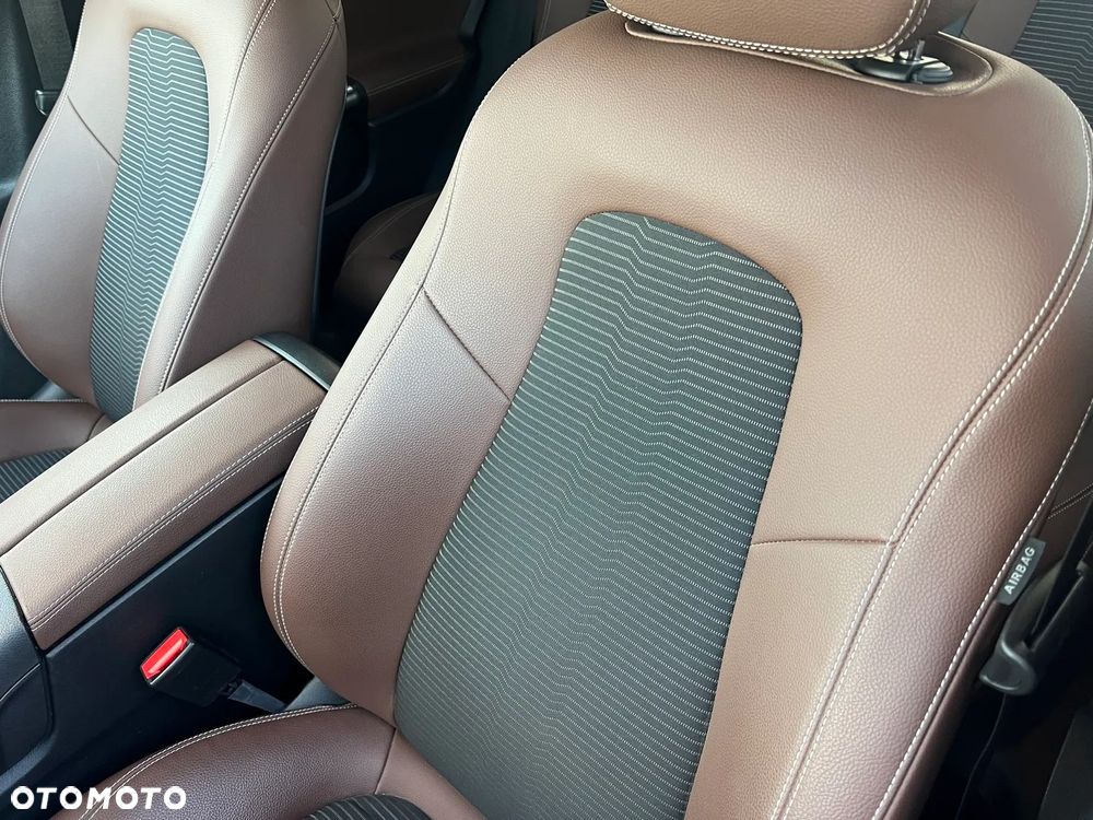 Mercedes-Benz Klasa B 180 7G-DCT - 20