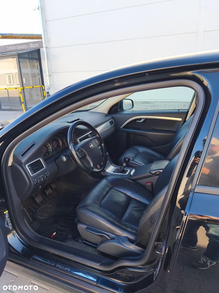 Volvo V70 2.0D Momentum - 13