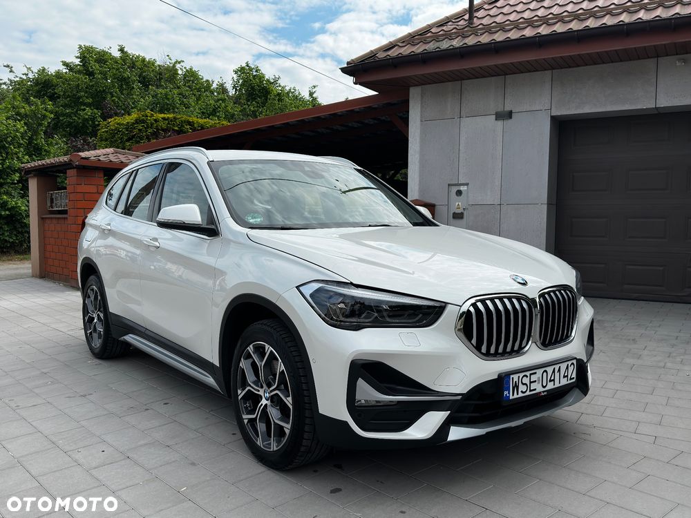 BMW X1 sDrive18d xLine sport - 1
