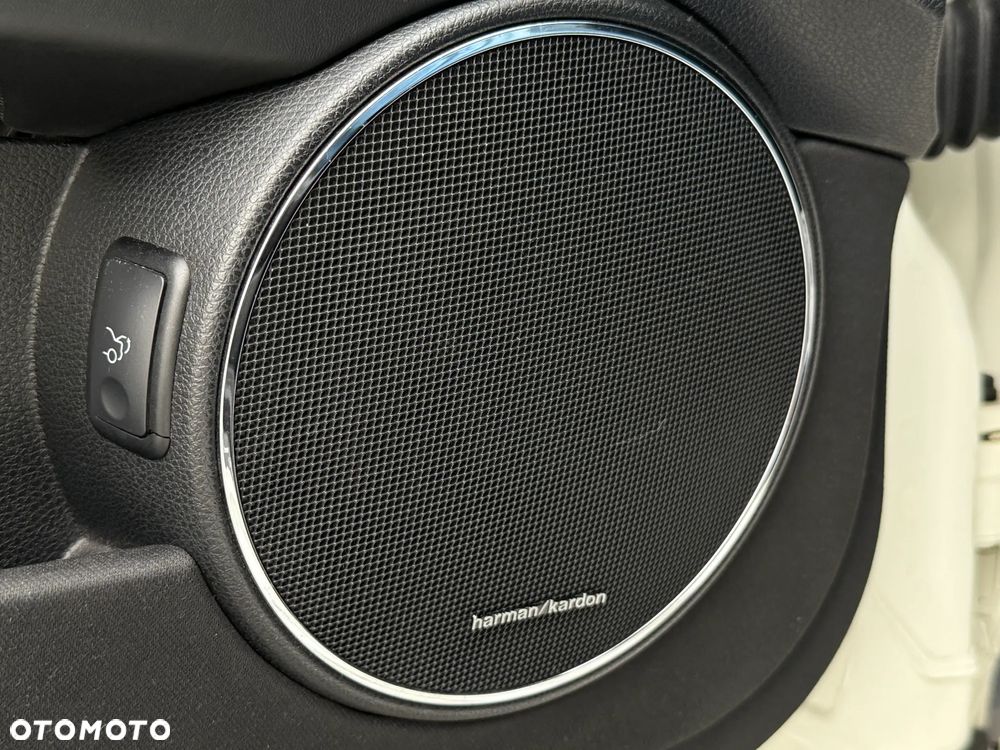 Mercedes-Benz Klasa C 63 AMG 7G-TRONIC - 28