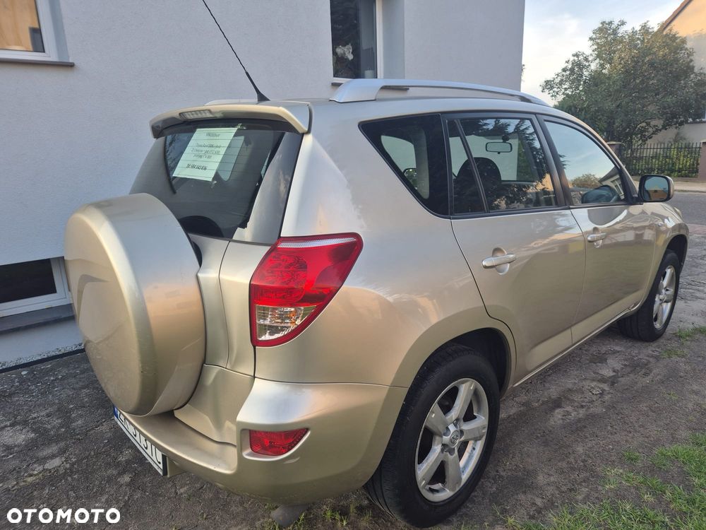 Toyota RAV4 2.0 VVT-i Luna - 5