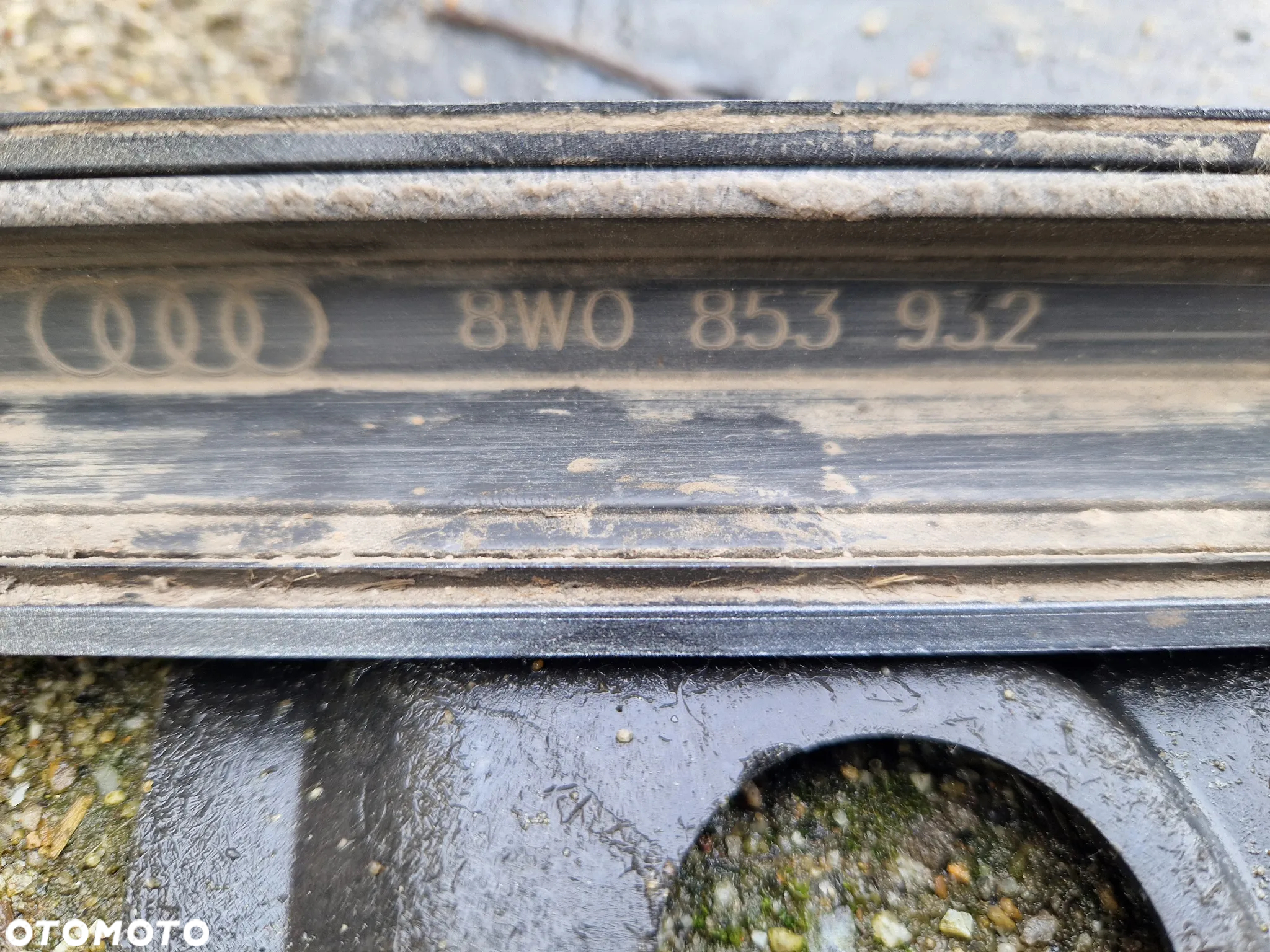 Audi A4 B9 LIFT listwa progowa prawa 8W0853932 - 7