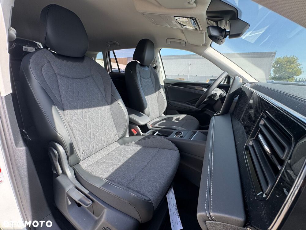 Volkswagen Tiguan 1.5 eTSI Life Plus DSG - 11