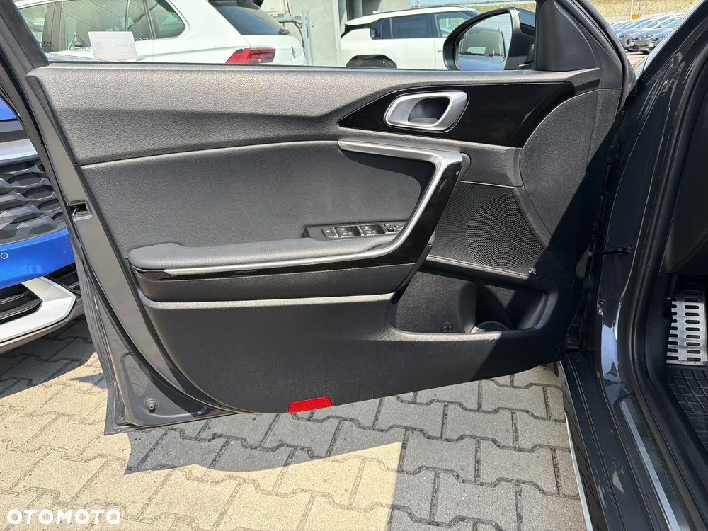 Kia ProCeed 1.5 T-GDI GT Line DCT - 11