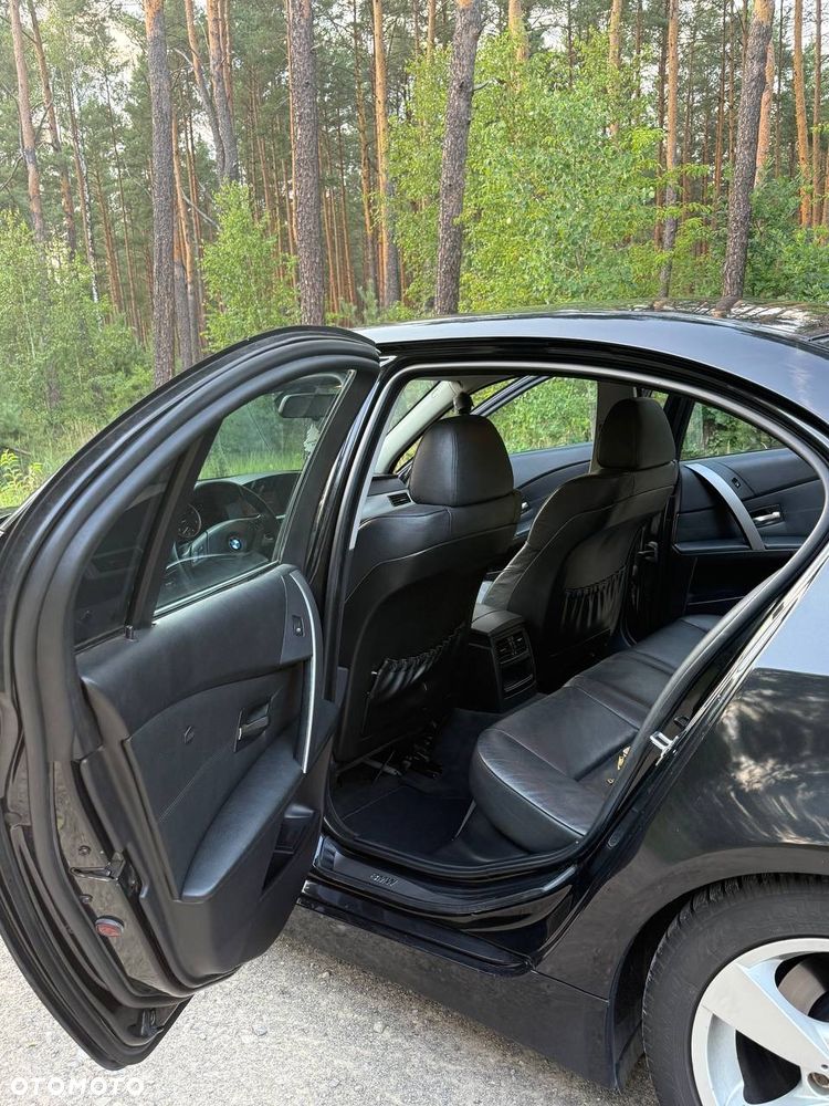 BMW Seria 5 - 12