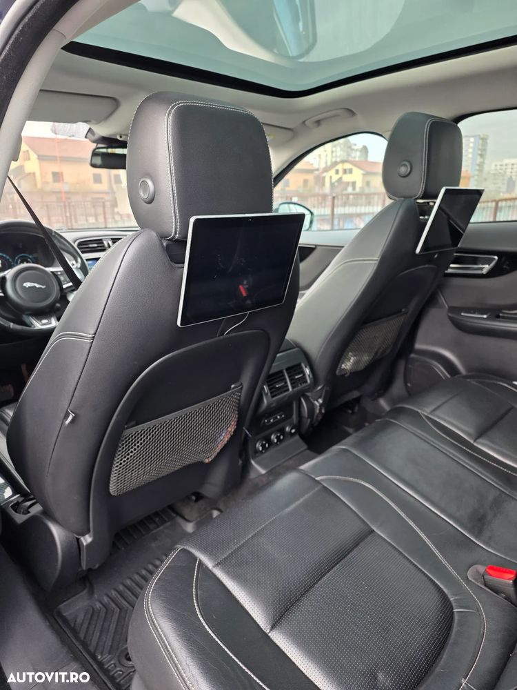 Jaguar F-Pace 20d AWD R-Sport - 9